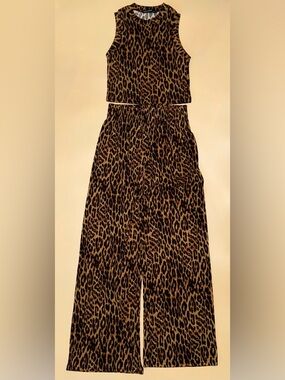 Love Poem Leopard Print 2 Piece Boutique Lounge Set Crop Top Wide Leg Pants
